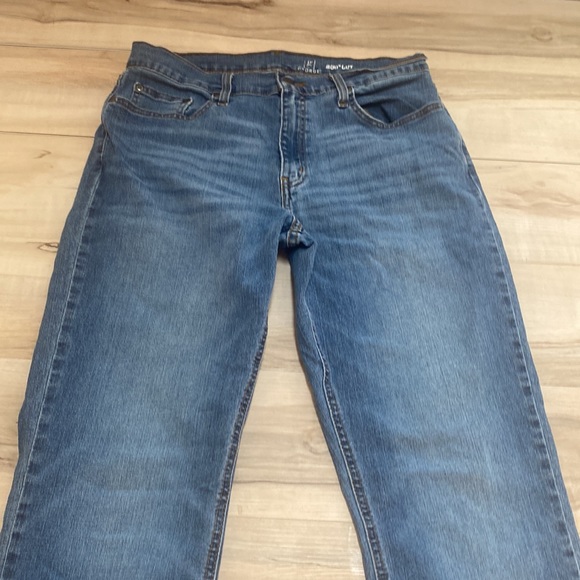 George Boot Cut Jeans. Size 32x34. So Cute. Comfy jeans. Pockets front and Back. - Picture 3 of 12